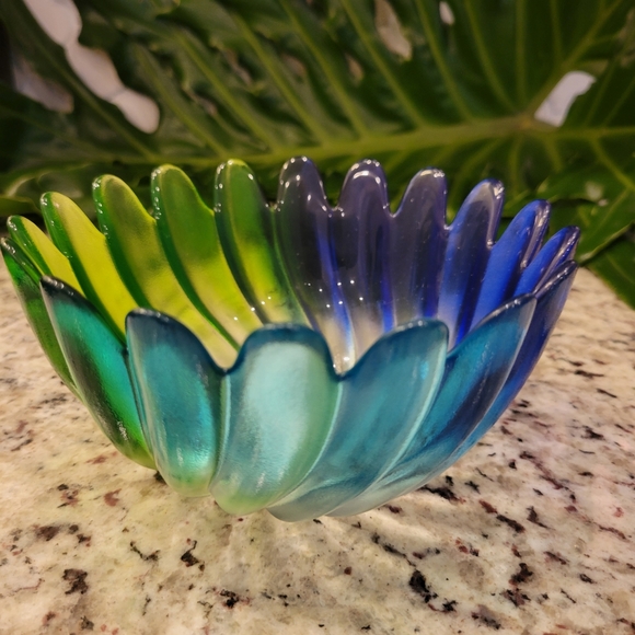Studio Nova Other - Pretty Studio Nova Solaris Blue Green Glass Bowl with Original Sticker and Box